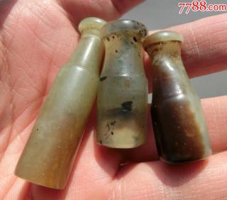 百年历史传承,包浆油润,明清老和田玉烟嘴